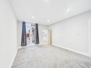 Photo 7- click for photo gallery